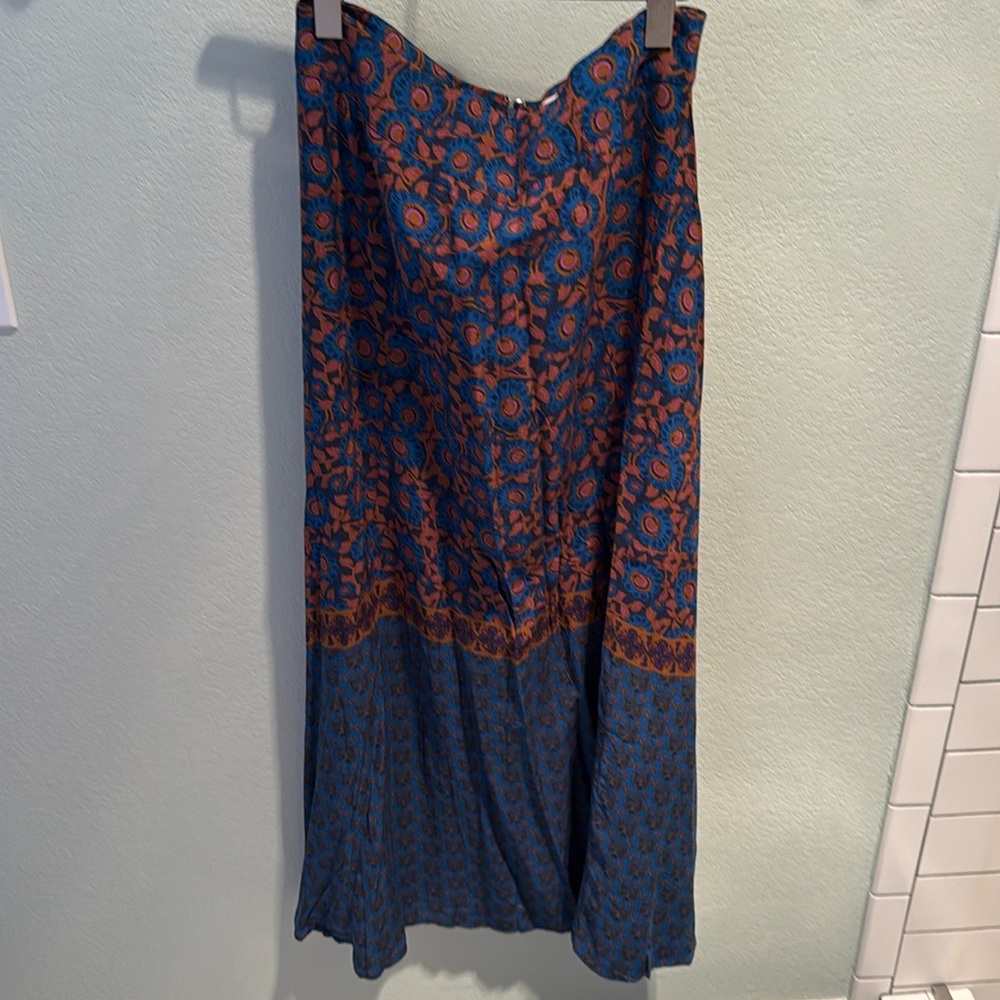 Natural Life size L skirt NWOT